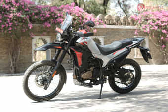 Hero Xpulse 210 Left Side View