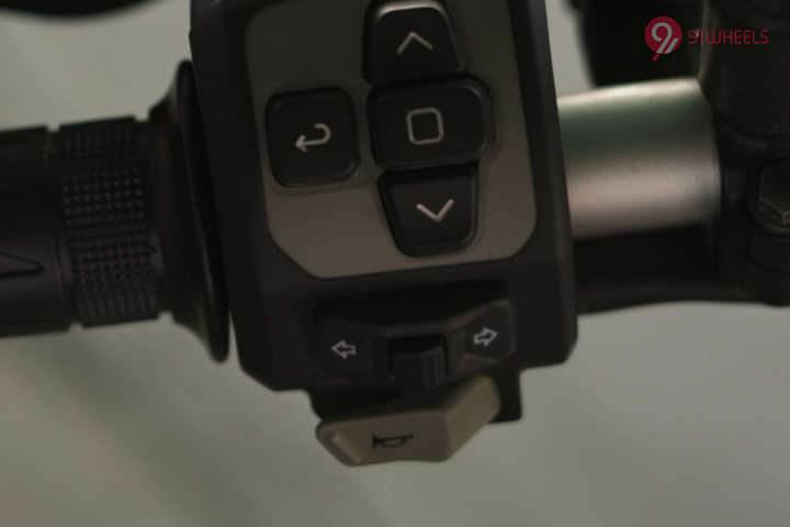 Hero Xpulse 210 Turn Indicators Switch