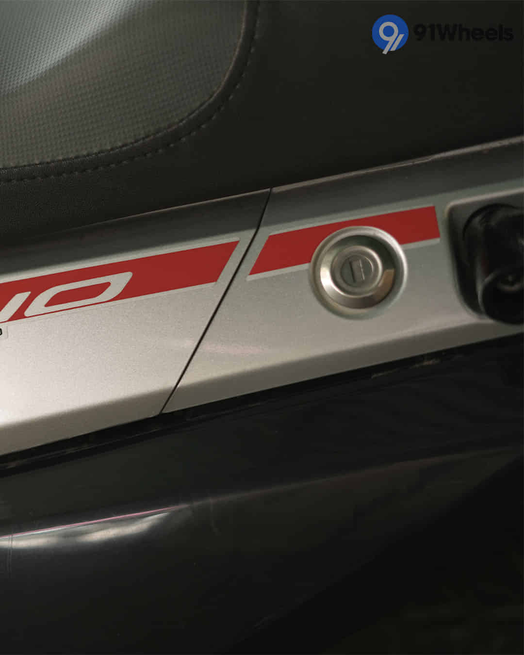 Seat Remove/Fix Lock