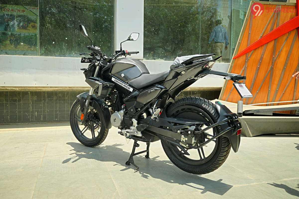 Hero Xtreme 125R Left Rear Three Quarter