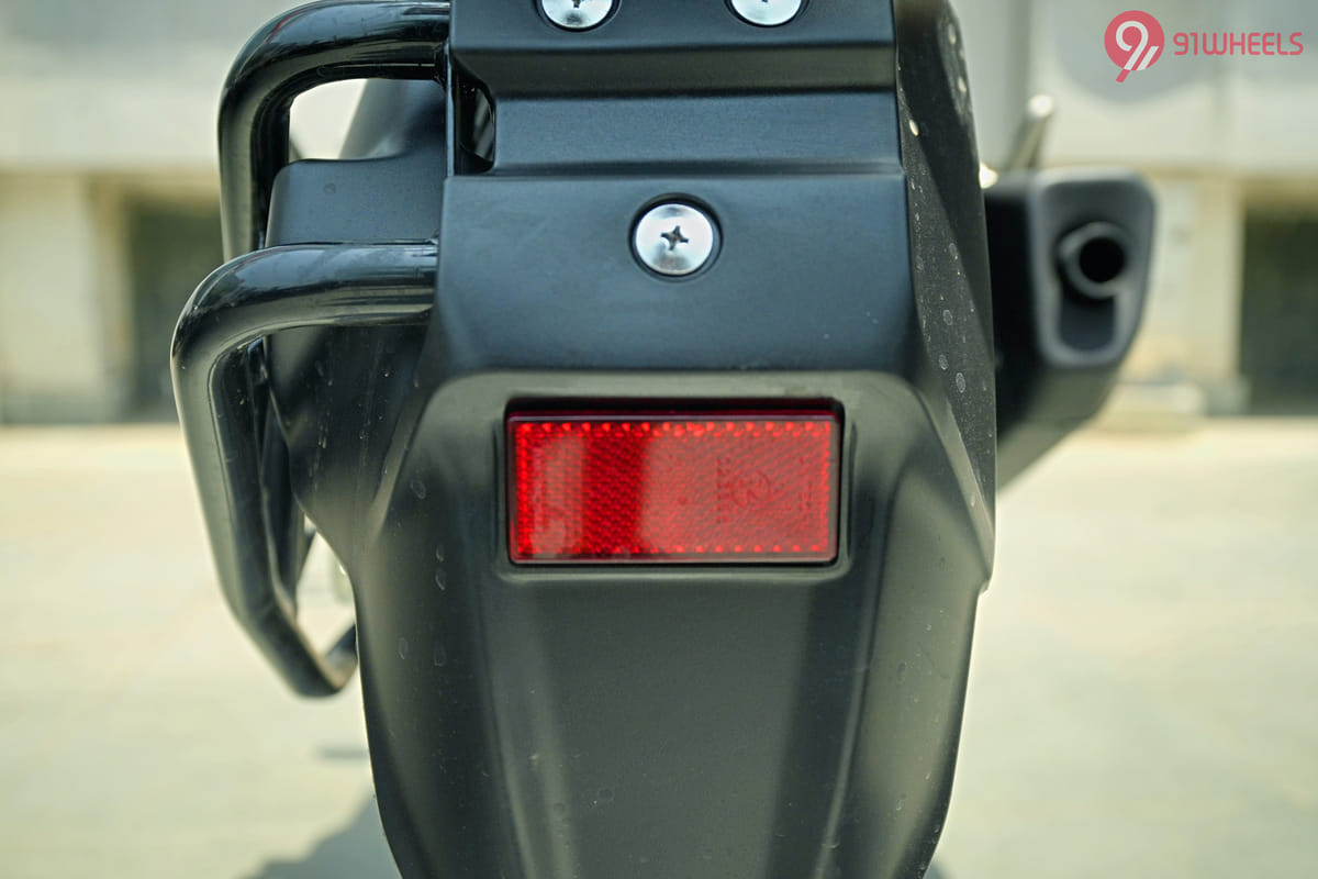 Hero Xtreme 125R Rear Reflex Reflector Hero Xtreme 125R Rear Reflex Reflector