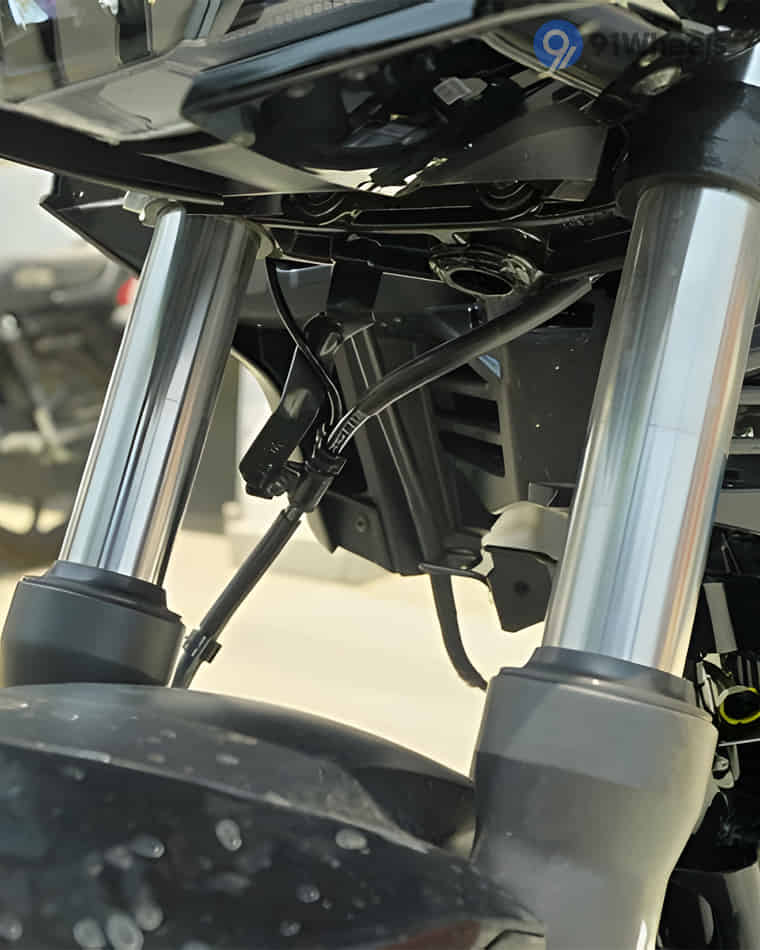 Wheels & Suspension - 13