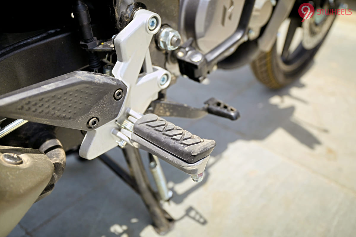 Hero Xtreme 125R Rider Footpeg Hero Xtreme 125R Rider Footpeg