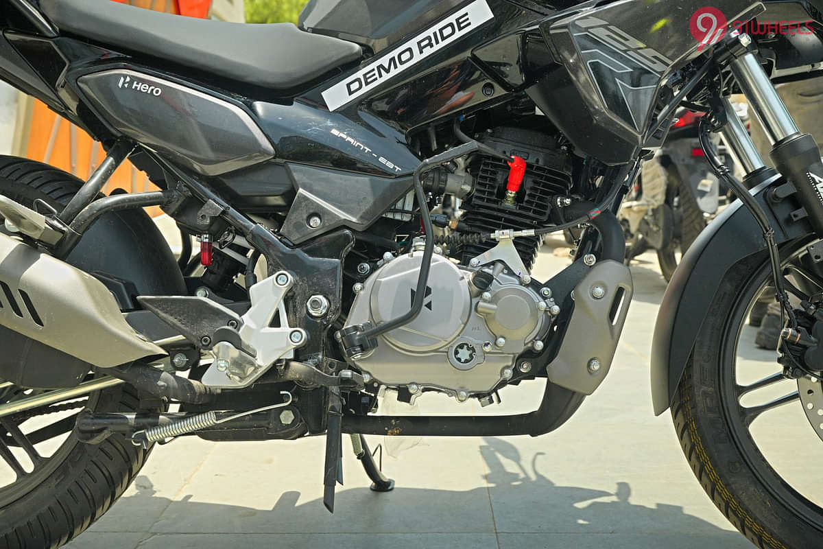 Hero Xtreme 125R Engine From Right
