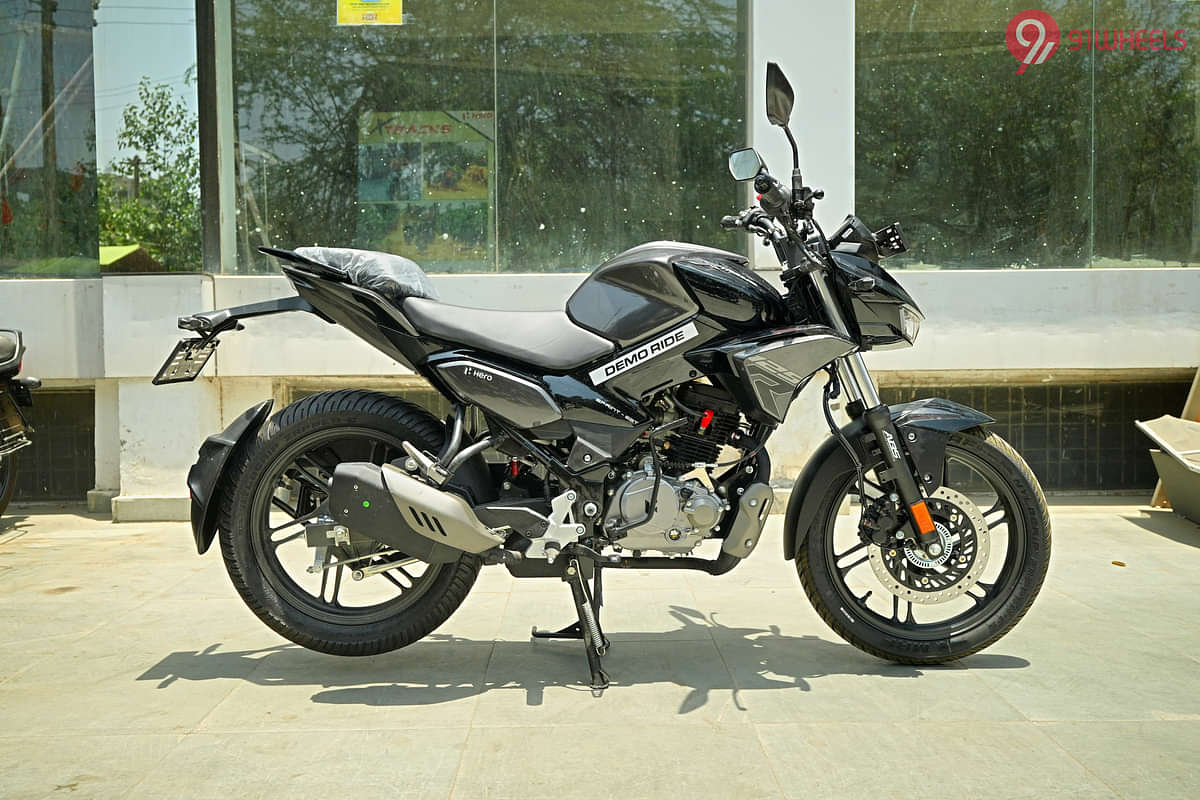 Hero Xtreme 125R Right Side View