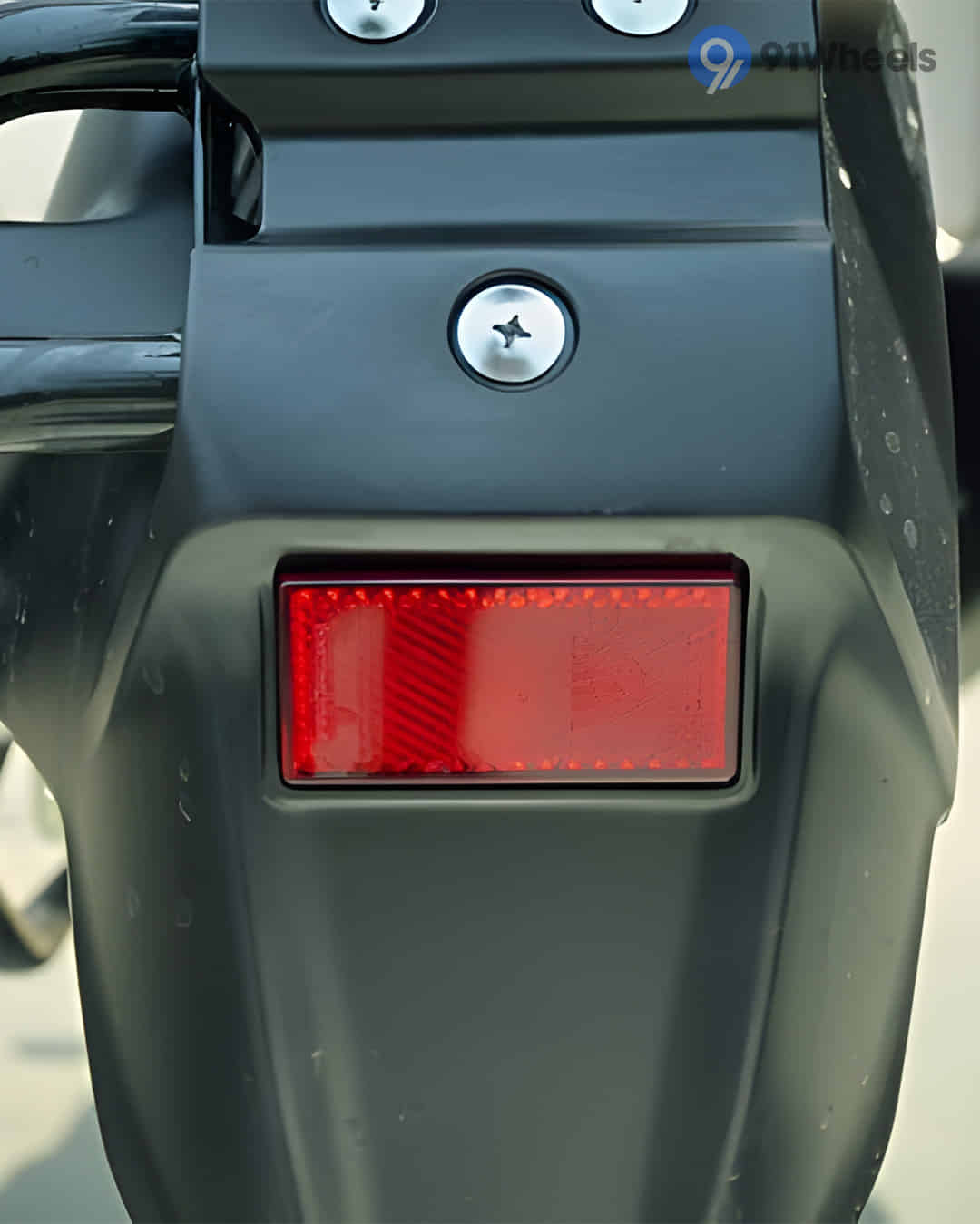 Rear Reflex Reflector