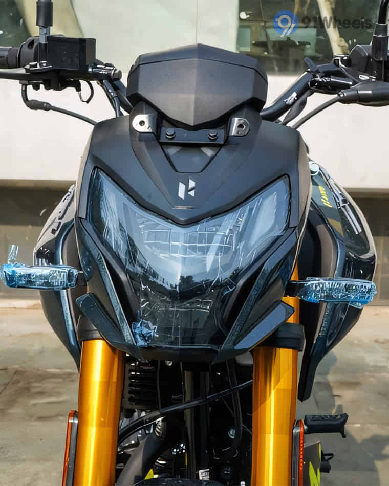 Stands & Utility - 3