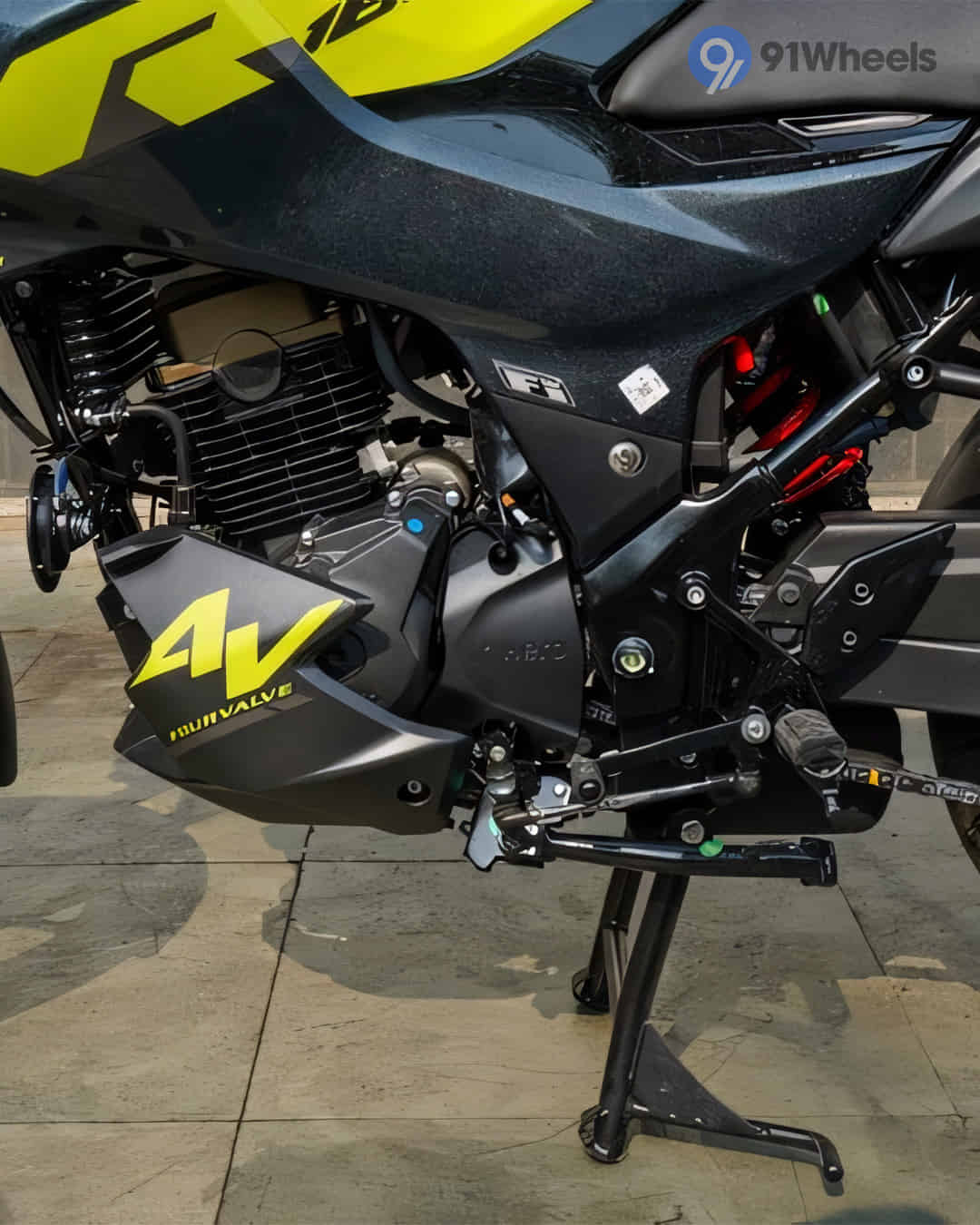 Hero Xtreme 160R 4V image