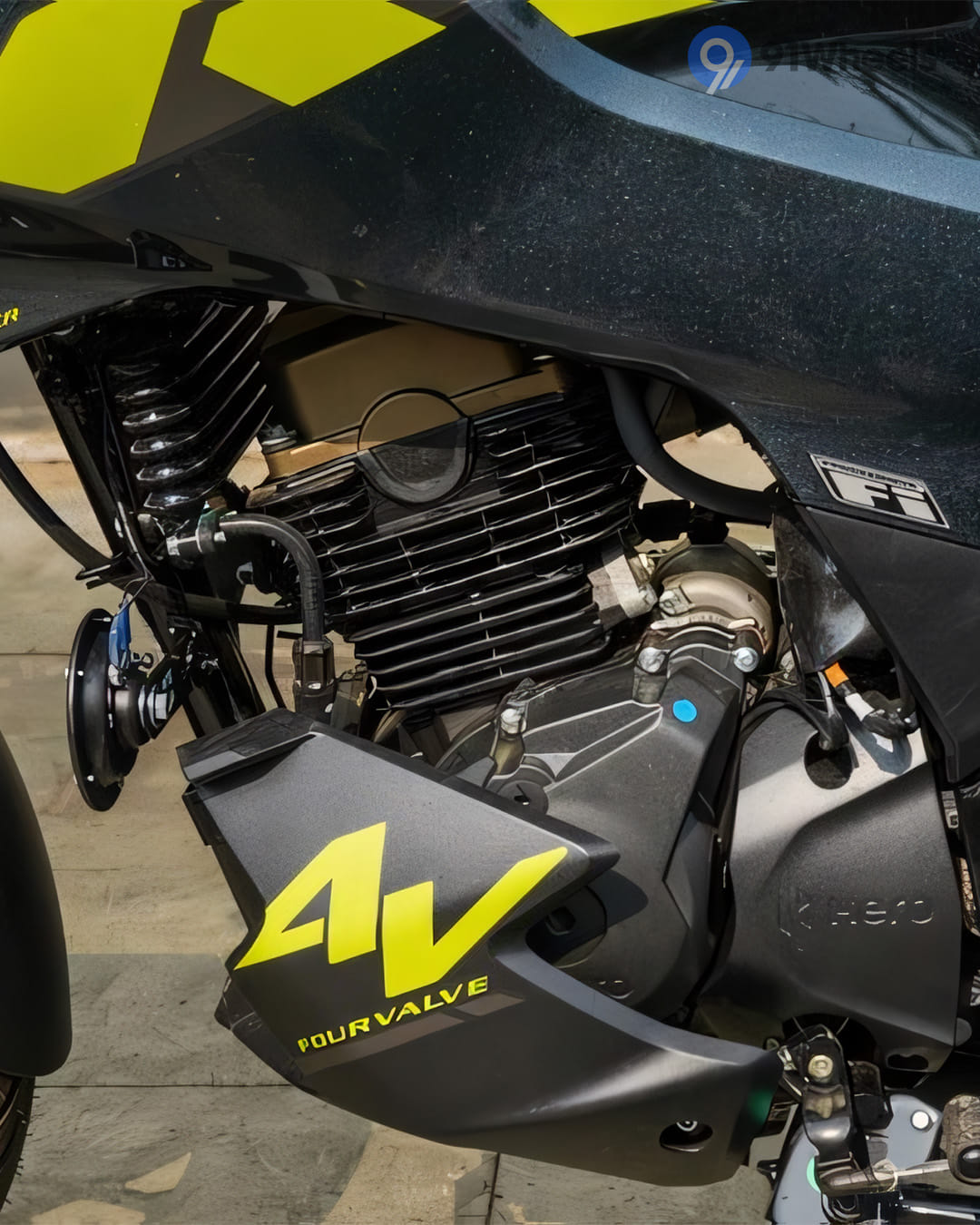 Hero Xtreme 160R 4V image