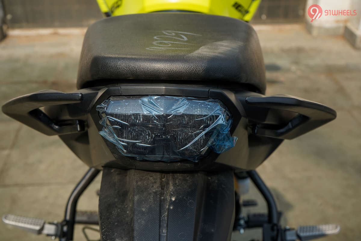 Hero Xtreme 160R 4V Tail Light