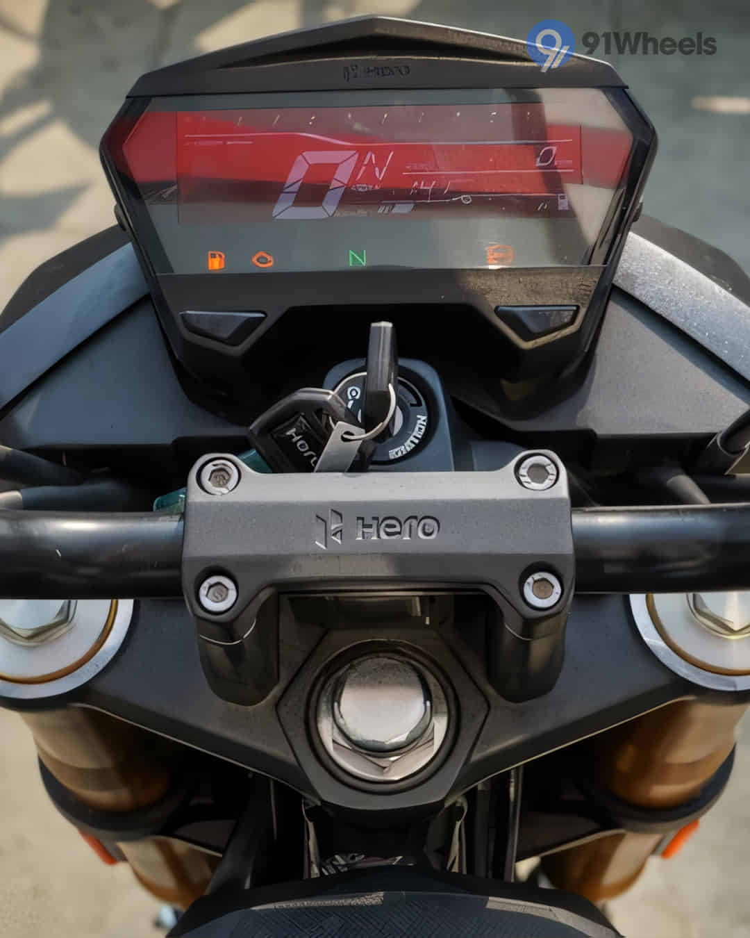 TFT / Instrument Cluster