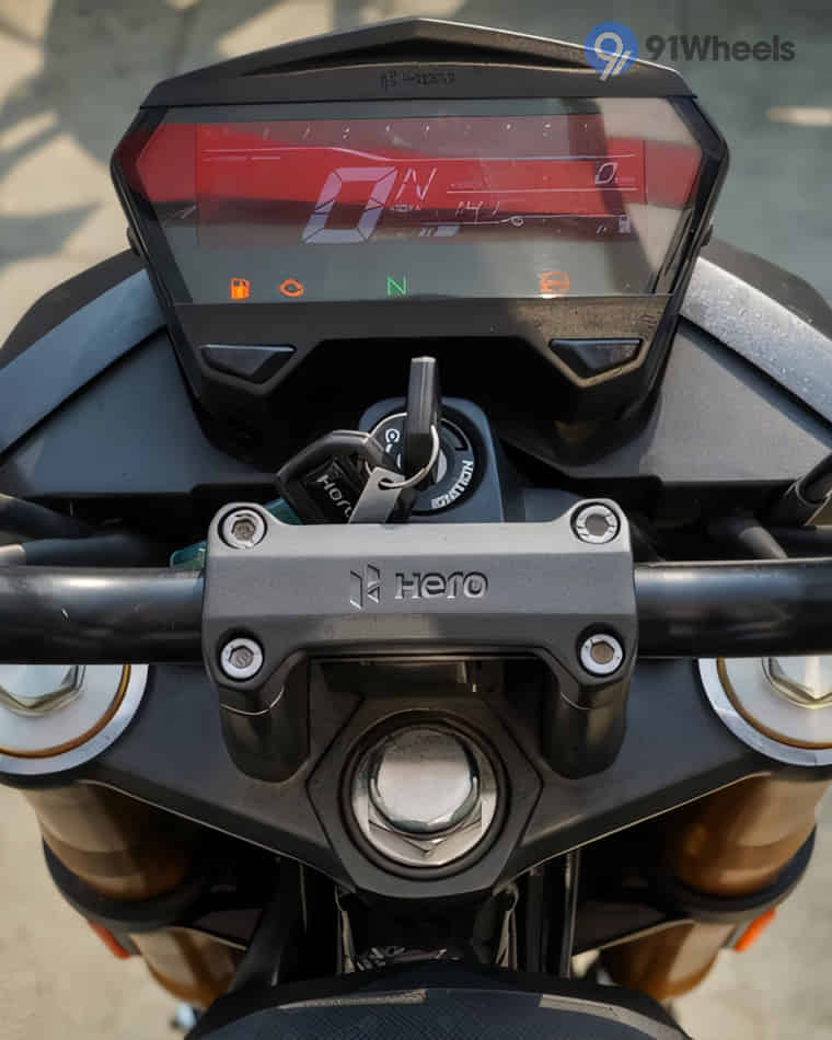 Handlebar & Console Area - 6