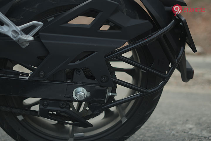 Hero Xtreme 250R Drive Chain And Sprocket