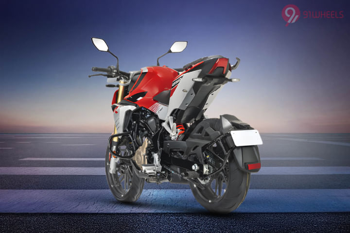 Hero Xtreme 250R Left Rear Three Quarter