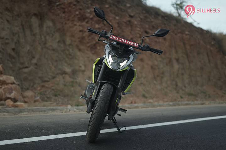 Hero Xtreme 250R Front View