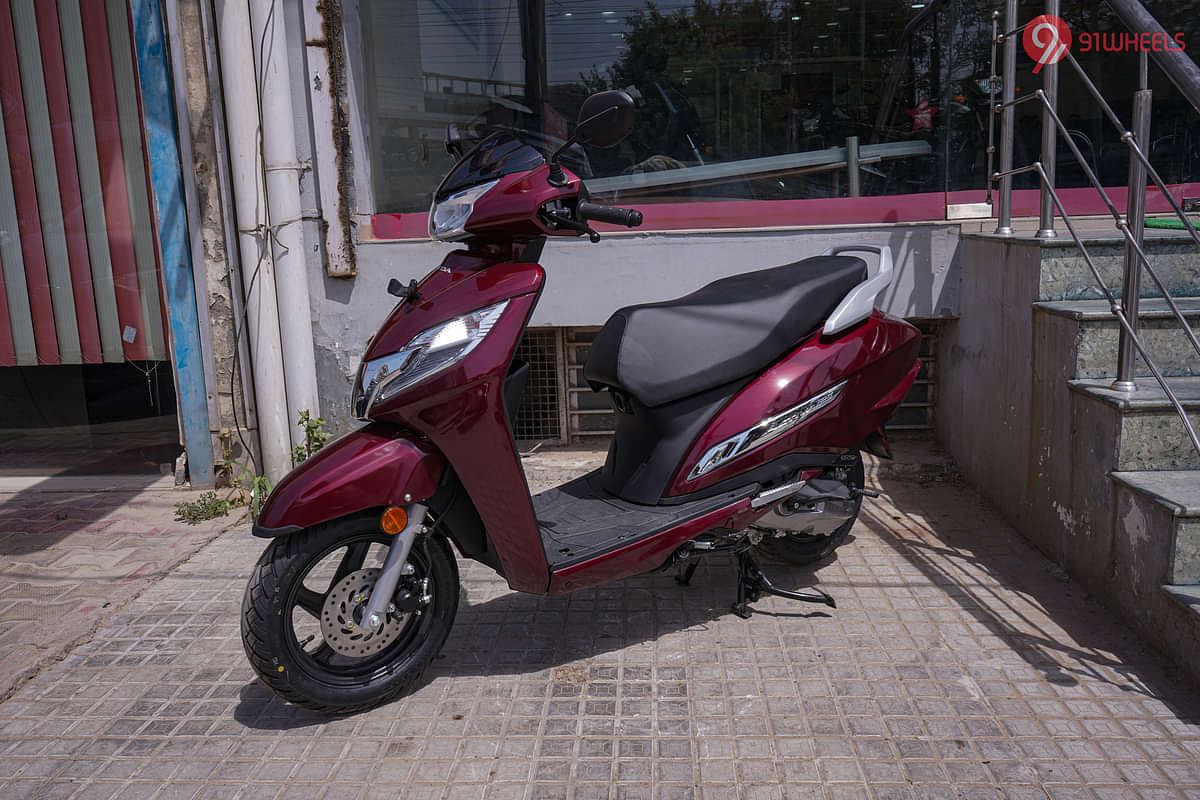 Honda  Activa 125 Left Front Three Quarter