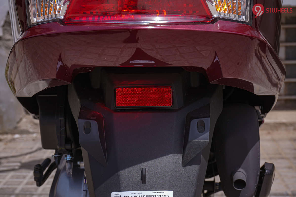 Honda  Activa 125 Rear Reflex Reflector