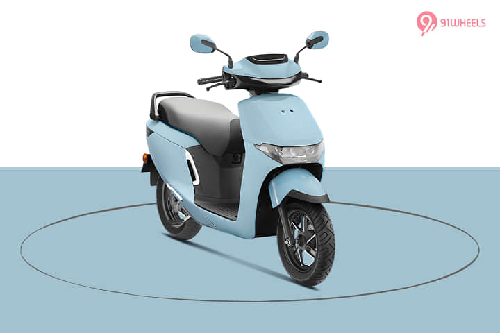 Honda Activa EV Right Front Three Quarter