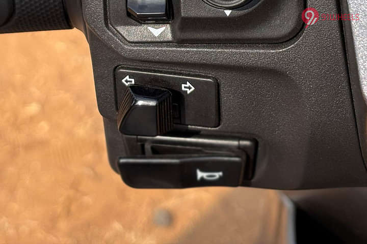 Honda Activa EV Turn Indicators Switch