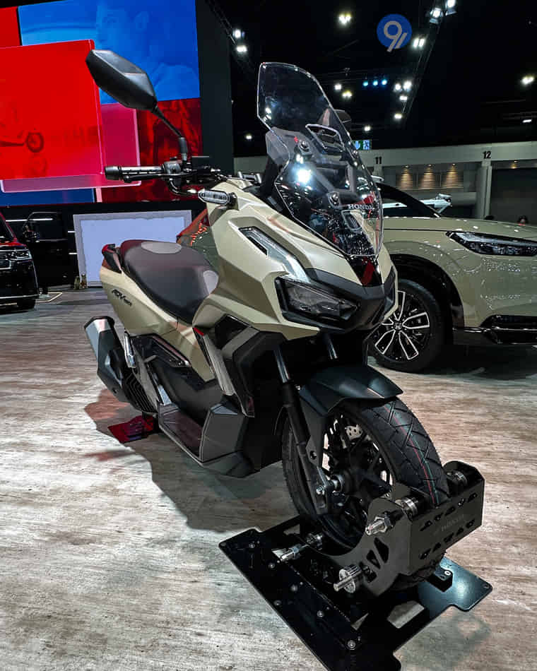 360° View Shots - 6 360° View Shots - 6