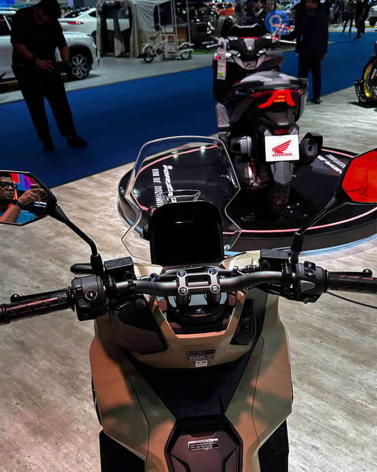 Body Panels - 6 Body Panels - 6