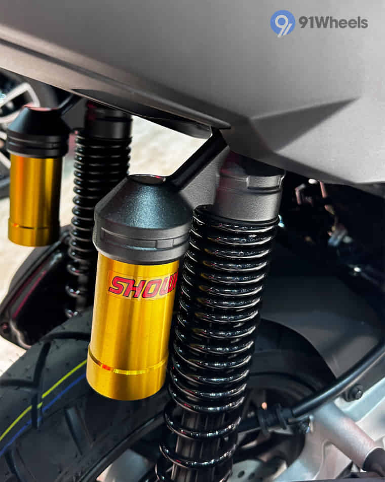 Engine & Exhaust - 2 Engine & Exhaust - 2