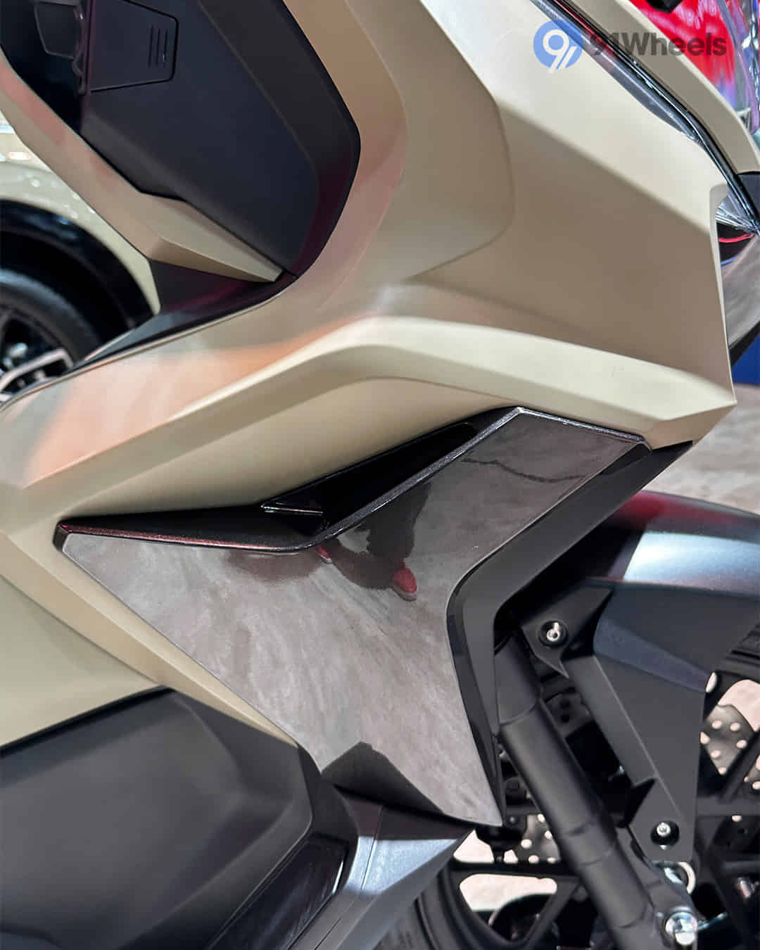 Right Side Body Panel Right Side Body Panel