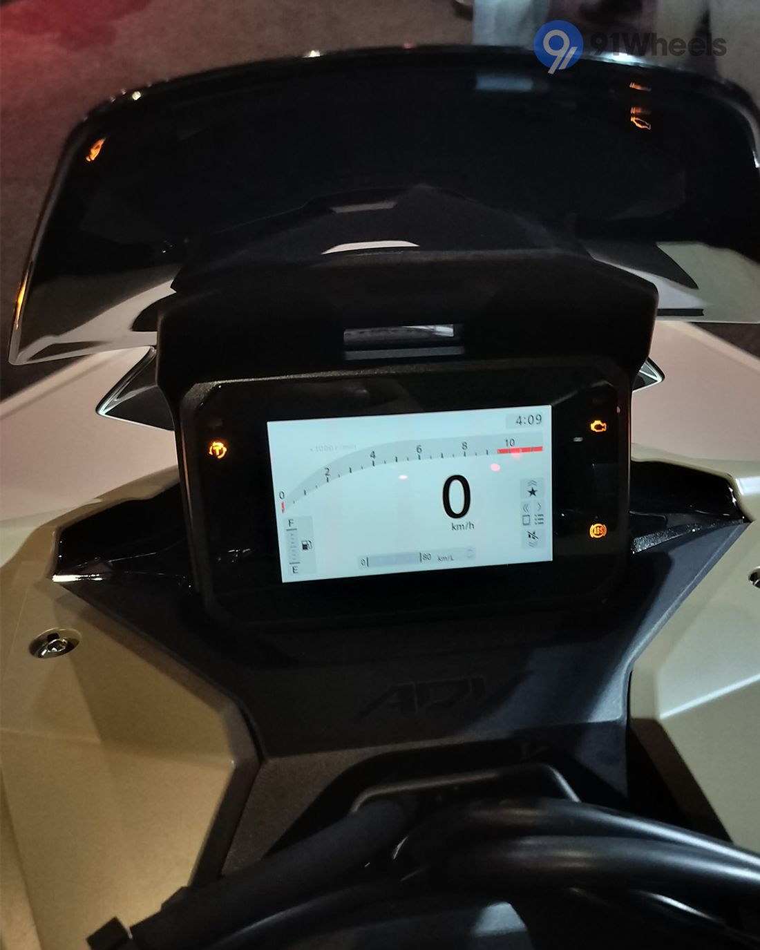 TFT / Instrument Cluster TFT / Instrument Cluster