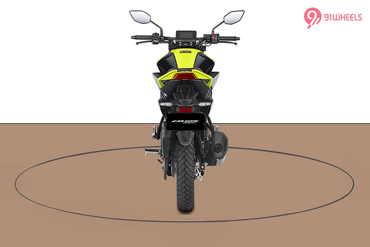 Honda CB 125 Hornet Rear View