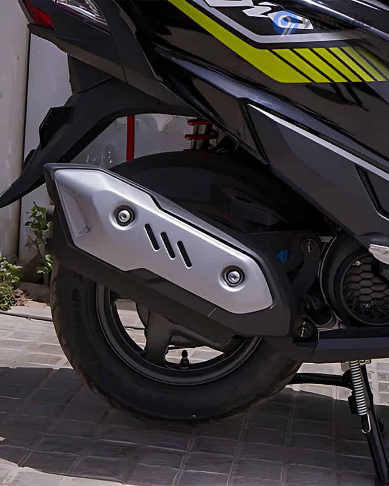 Engine & Exhaust - 1