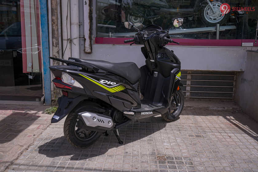 Honda Dio 125 Right Rear Three Quarter