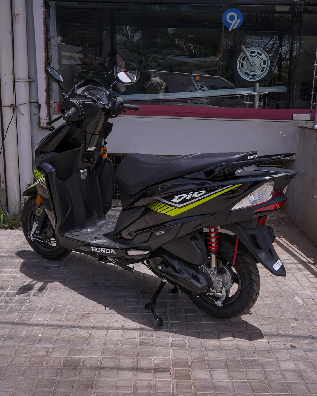 360° View Shots - 9 360° View Shots - 9