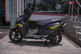 Honda Dio 125 Left Side View Honda Dio 125 Left Side View