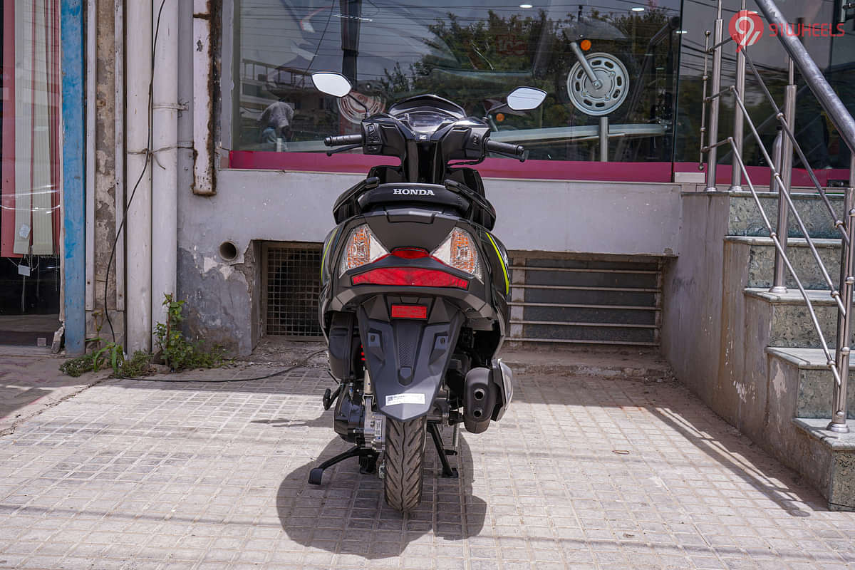 Honda Dio 125 Rear View