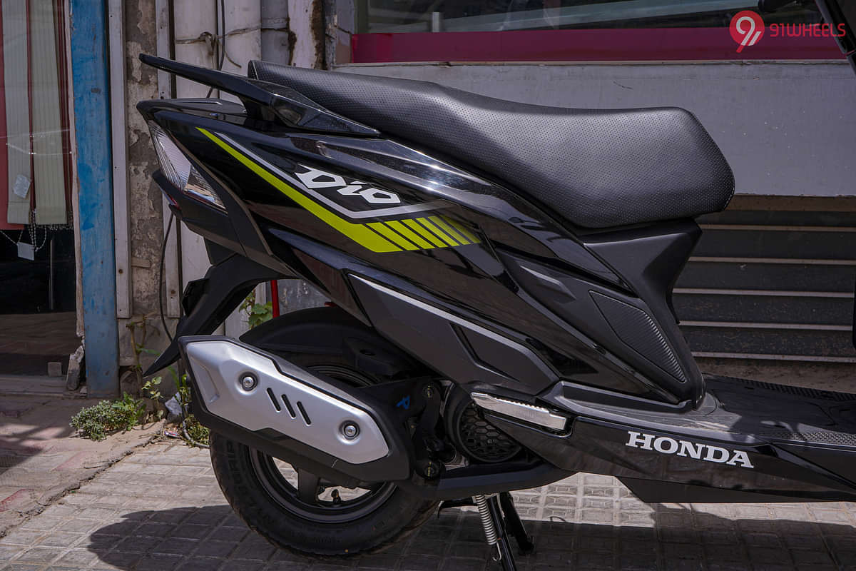 Honda Dio 125 Right Side Body Panel