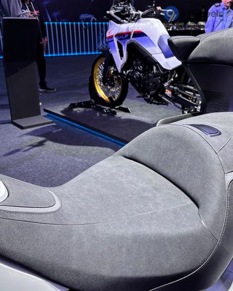 Gold Wing Rider Seat