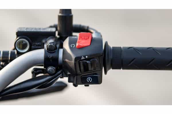 Honda Hornet 2.0 Repsol Edition image