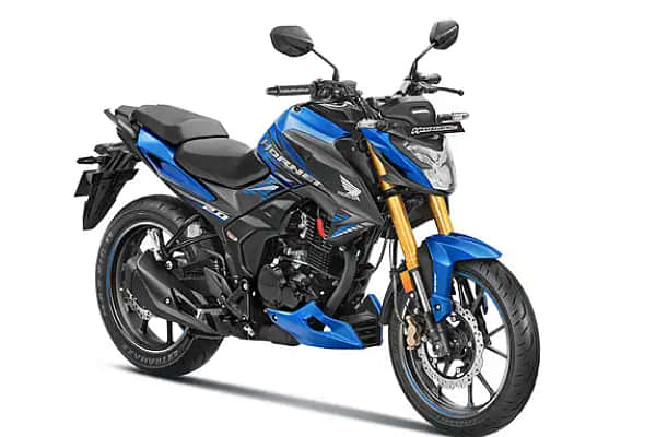 Honda Hornet 2.0 Right Front Three Quarter
