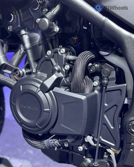 NX500 Engine From Left
