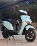 Right Front Three Quarter