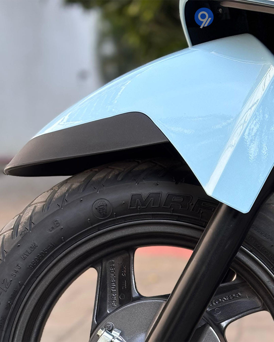 Front Body & Wheels - 5