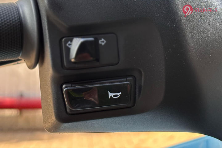 Honda QC 1 Turn Indicators Switch