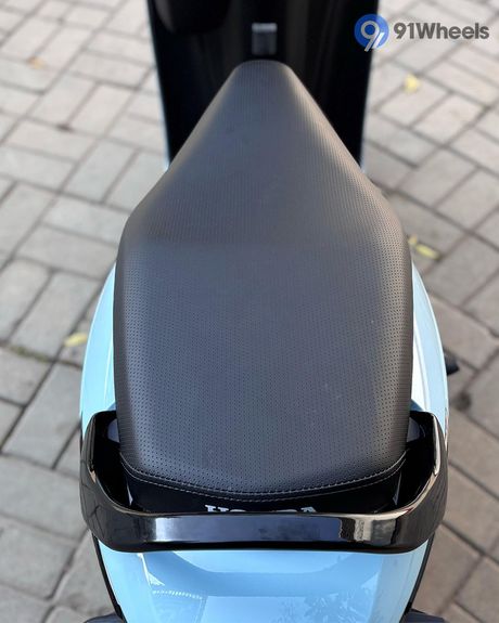 QC 1 Pillion Seat