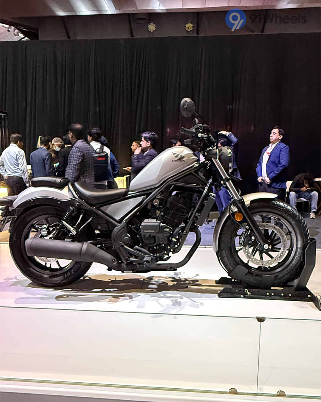 Rebel 300 5