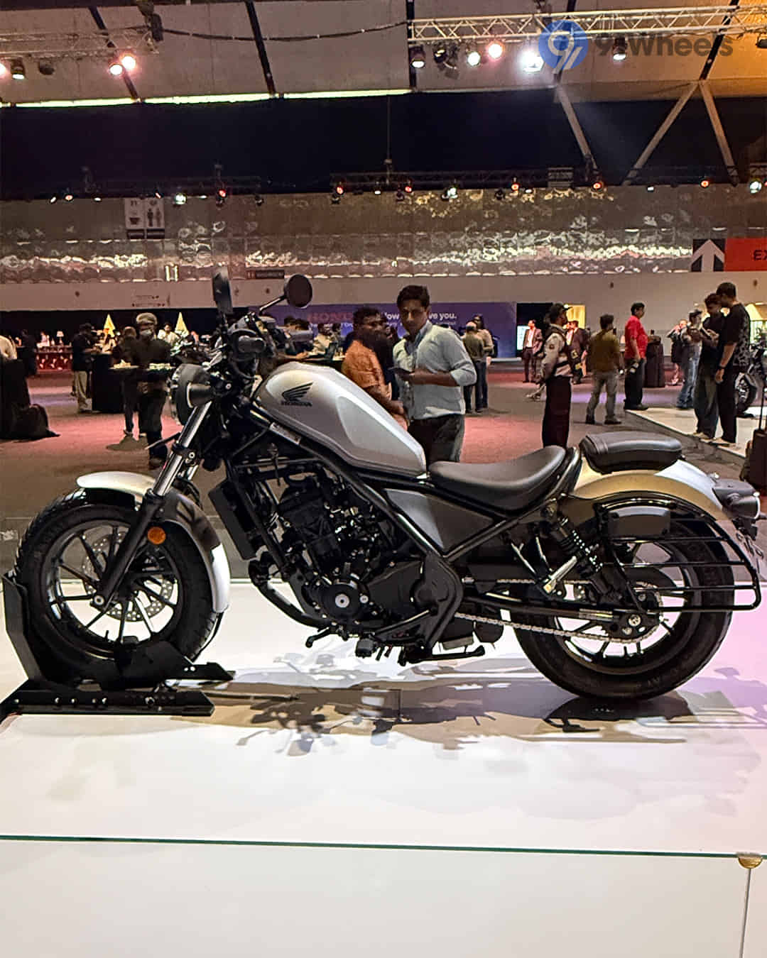 Rebel 300 4