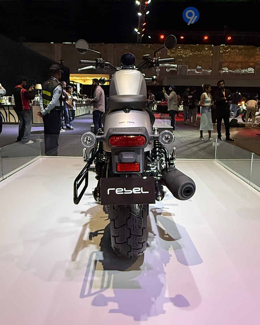 Rebel 300 3