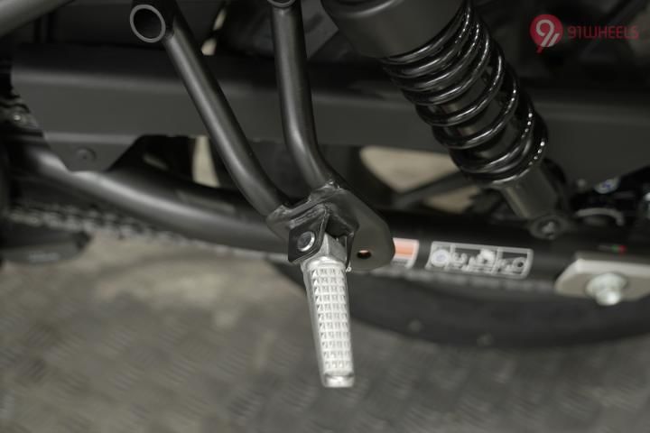 Honda Rebel 500 Pillion Footrest