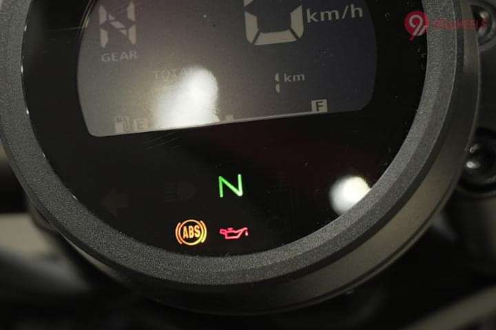 Honda Rebel 500 Engine Oil Level Indicator