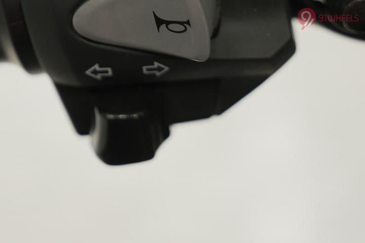 Honda Rebel 500 Turn Indicators Switch