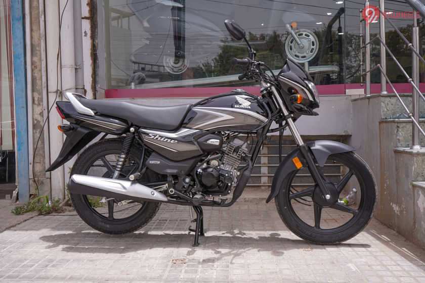 Honda Shine 100 Right Side View Honda Shine 100 Right Side View